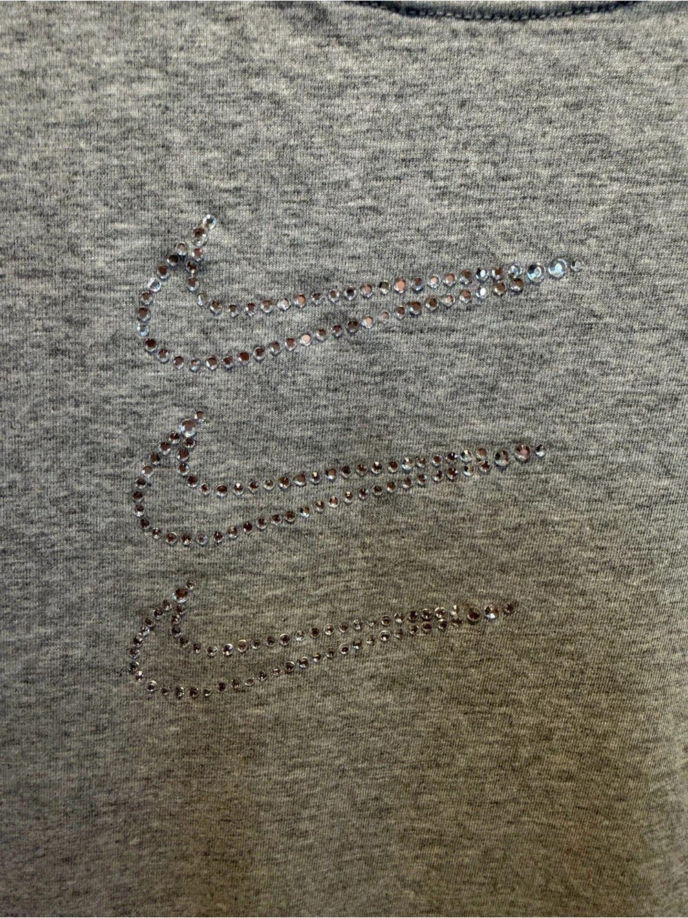 Nike The Nike Tee Rhinestone Triple Swoosh T-Shirt Rhinestone Triple Swoosh Gray - Picture 5 of 8
